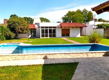 Casa de 6 ambientes, Córdoba · Cerro Interesante Casa de 4 Dorm. Venta