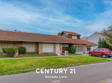 C21-062-982632_2 · Venta de Casa 6 Ambientes en Constitución, Mar del Plata