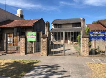 Casa · 200m² · 4 Ambientes · 1 Cochera · Casa en Venta en Rafael Calzada