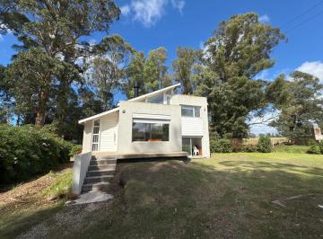 Casa de 3 ambientes, Mar del Plata · Venta Casa Moderna 3 Amb con Gran Lote Barrio Santa Celina