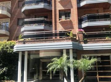 Departamento · 75m² · 3 Ambientes · 1 Cochera · Venta de Departamento en Castelar Norte