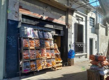 Casa · 80m² · 2 Ambientes · Casa en en Venta y Local Comercial Calle 12 E 70 y 71 La Plata