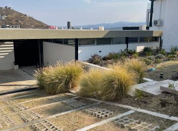 Casa de 4 ambientes, La Calera · La Cuesta - Suite + 1 Dorm. con Baño - Cochera 2 Galería - Asador - Dvh - Pileta