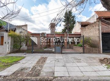 Casa · 120m² · 3 Ambientes · 1 Cochera · Venta Casa 3 ½ Ambientes en Castelar.
