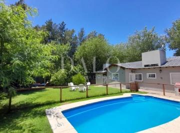 Casa · 82m² · 4 Ambientes · Casa en Venta en Ezeiza, G. B. a. Zona Sur, Argentina