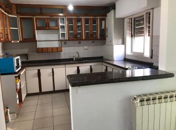 Departamento · 190m² · 10 Ambientes · Venta Departamento 4 Dorm. 3 Baños - Av 24 de Septiembre 1236, Barrio General Paz