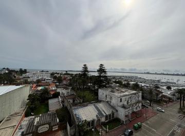 Departamento · 85m² · 4 Ambientes · 1 Cochera · Apartamento en Punta del Este. 3 Dorm., Garaje y Vista Al Mar