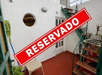 PH · 31m² · 2 Ambientes · PH 2 Ambientes en Venta – Lomas del Mirador – Sin Expensas – Apto Crédito