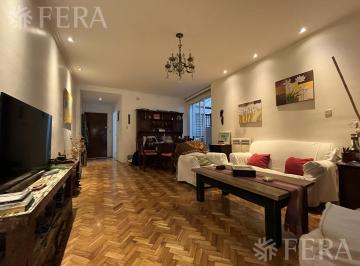 Departamento · 124m² · 4 Ambientes · Venta Departamento 4 Ambientes con Balcón en Caballito