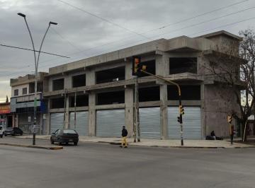 Local comercial · 600m² · Local - Centro (Moreno)