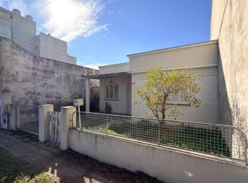 Casa · 75m² · 3 Ambientes · Casa Lote Propio en Venta Villa Luzuriaga