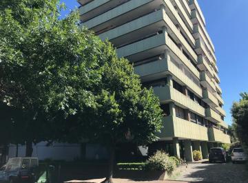 Departamento de 5 ambientes, San Isidro · Único Semipiso en San Isidro, 4 Amb + Depcia. Pisicina, 2 Cocheras y Seguridad