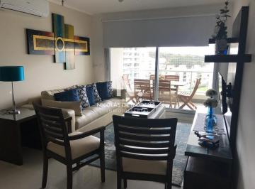 Foto1 · Vende Apartamento de 2 Dorm. en Punta del Este, con Hermosa Vista.