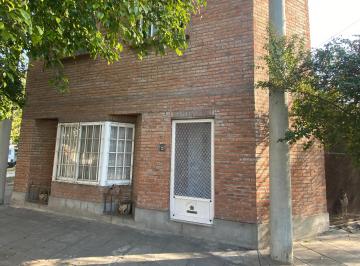 Casa de 4 ambientes, Ciudad de Santa Fe · Excelente Casa en Esquina en B° Guadalupe Oeste