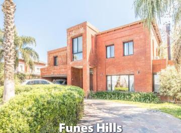Casa · 360m² · 13 Ambientes · 2 Cocheras · Casa en Venta Barrio Privado San Marino, Funes Hills