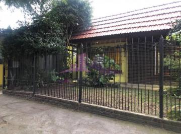 Casa · 120m² · 4 Ambientes · 2 Cocheras · Casa 4 Ambientes con Doble Cochera Cubierta