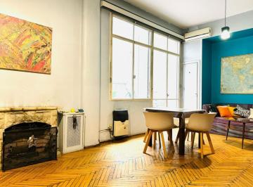 Departamento de 3 ambientes, San Telmo · Venta Departamento 3 Ambientes Monserrat. Al Frente. de Categoría. Amplio. 100 m². Patio y Balcón
