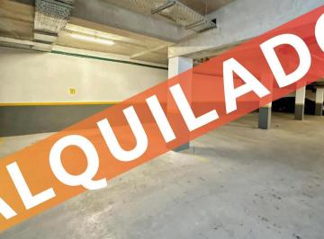 Garage · 13m² · 1 Cochera · Alquiler Cochera 13 m² Congreso