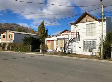 Casa · 394m² · Casa en Venta. El Calafate. a m del Gimnasio Palos Gruesos