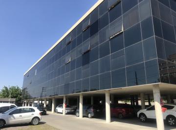 Oficina comercial · 87m² · 2 Ambientes · 4 Cocheras · Lencke Vende - Excelente Oficina C/4 Cocheras, Se Recibe Bien en Parte de Pago