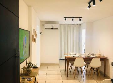 Departamento de 3 ambientes, Córdoba · Alquiler por Día - Dos Habitaciones - Dos Balcones - Frente a Palacio Ferreyra.