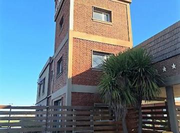 Casa de 4 ambientes, General Juan Madariaga · Casa en Barrio Cerrado a Estrenar, N° 109.