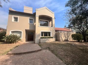 Casa de 8 ambientes, Córdoba · Barrancas del Sur – Impecable Casa en Venta de 3 Dorm.!