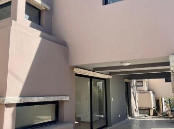 Casa de 5 ambientes, Villa Allende · Oportunidad Alquiler Duplex Villa Allende