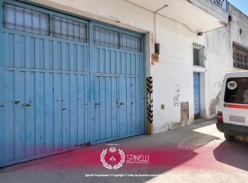 Local comercial · 180m² · 6 Ambientes · Edificio Industrial! Galpón! Terreno Propio! · 180 m² · 3 Plantas! Entrada Vehicular! Apto P/t - Rubro!