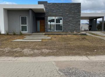 Foto · Venta Casa en Country Carlos Paz Golf a Estrenar