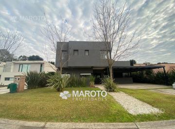 Casa · 185m² · 5 Ambientes · 4 Cocheras · Casa en Venta en San Matías con Renta - Maroto Propiedades