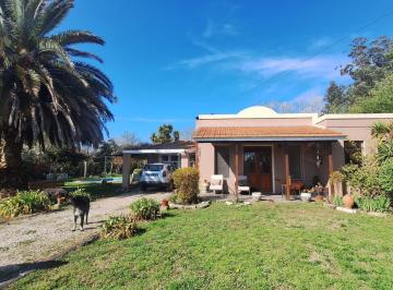 Casa · 112m² · 4 Ambientes · Casa con Pileta en Barrio Cerrado La Armonía. Ruta 2 Km 380