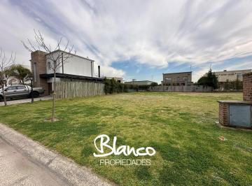 Terreno · 410m² · Terreno Lote en Venta en Vila Marina I, Villanueva, Tigre