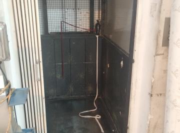 Local comercial , Once · Larrea 400. 270 m