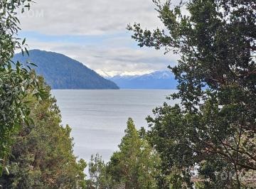Casa · 350m² · 8 Ambientes · 2 Cocheras · Casa - Bariloche