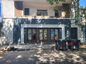 Edificio · 898m² · 1 Ambiente · Venta de Local de Gran Metraje en Colonia del Sacramento