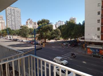 Departamento · 65m² · 4 Ambientes · Venta Departamento 3 Ambientes + Dependencia Sobre Av Colon
