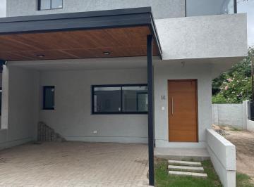 Casa de 10 ambientes, Córdoba · Oportunidad! en Venta Housing 3 Dorm - 3 Ba en La Mejor Zona de Villa Belgrano