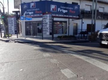 imagen1 · Local Comercial en Esquina Sobre Av con Vivienda en Planta Alta, Subdividio Bajo PH