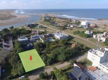 Terreno · 720m² · Terreno en Mar Chiquita - Cerca del Mar Reservado!