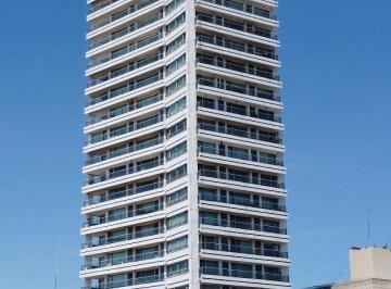 Departamento · 153m² · 6 Ambientes · 1 Cochera · Departamento en Torre Aqualina