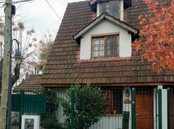 Casa de 4 ambientes, Tigre · Casa en Venta en Don Torcuato (Apto Credito)