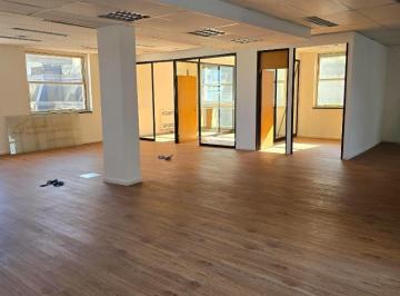 Oficina comercial · 700m² · 7 Ambientes · 2 Cocheras · Oficinas de 700 m² a Nuevas Màs Dos Cocheras - Retasadas