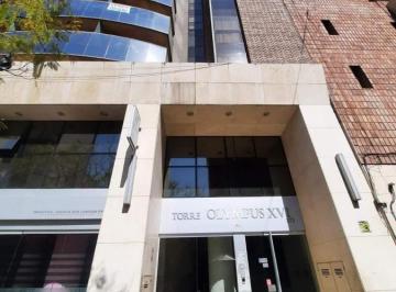 Oficina comercial · 560ha · 20 Ambientes · Venta - Oportunidad Oficinas en El Centro