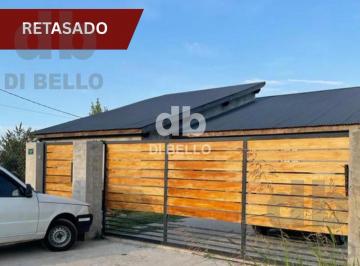 Casa · 129m² · 4 Ambientes · 2 Cocheras · Casa - Zarate