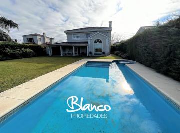 Casa · 292m² · 4 Ambientes · 3 Cocheras · Casa en Venta en Pilar del Este, Pilar, G. B. a. Zona Norte