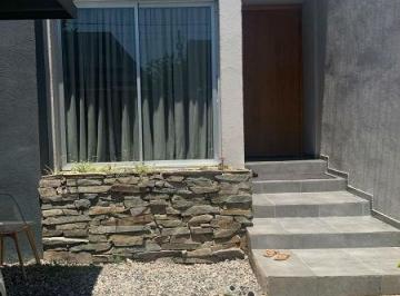 Casa de 3 ambientes, La Calera · Dúplex de Tres Dorm. en B° Cuesta Colorada - Z. Norte Cba.