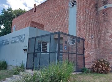 Casa · 265m² · 4 Dormitorios · 3 Cocheras · Casa en Venta de 4 Dor. | 6 Amb. Pileta. B° Urca - Córoba
