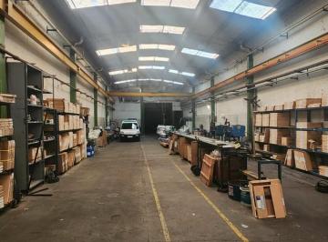 Depósito · 680m² · Depósito en Venta de 680 m² Cub en Ramos Mejia
