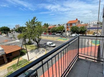 Departamento · 60m² · 3 Ambientes · Santilli - Remedios de Escalada de San Martin 813 1ºb - Lanús Oeste